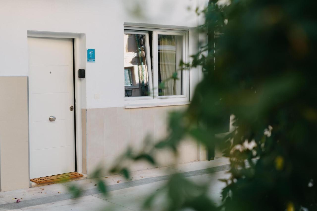Coverlin Apartamentos San Francisco Malaga Exterior photo